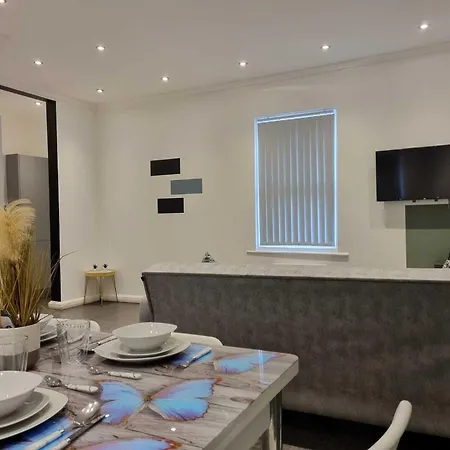 Rehoboth Suite By Sasco - 1X Free Parking Space Blackpool Esterno foto