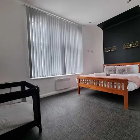Rehoboth Suite By Sasco - 1X Free Parking Space Blackpool Esterno foto
